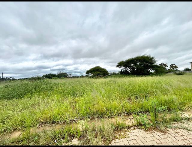 798M² VACANT LAND FOR SALE IN MAGNA VIA INDUSTRIAL